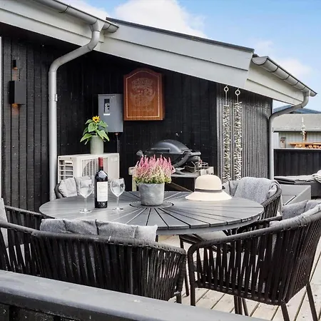 Sj305-hejls-overbakken-5 * Hejlsminde